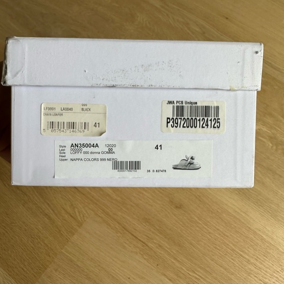 JW Anderson Chain Loafer - Picture 5 of 5